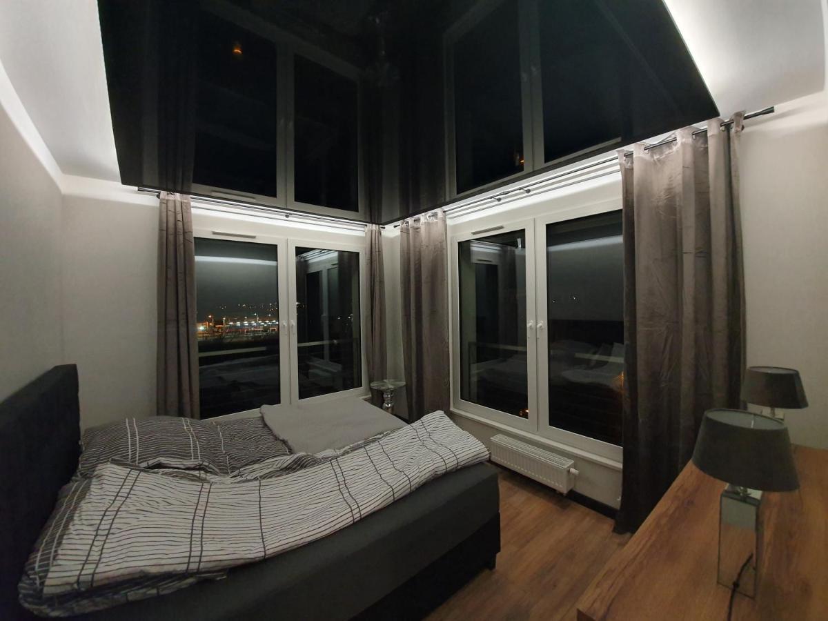 Apartament Skarbowa 1 A Silver And Gold Лешно Екстер'єр фото