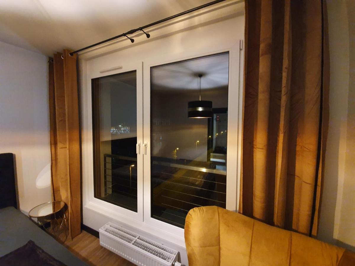 Apartament Skarbowa 1 A Silver And Gold Лешно Екстер'єр фото